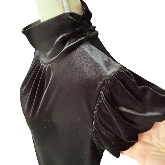 Vintage 90’s Necessary Objects Black Velvet Bubble Sleeve Top L - Picture 6 of 8
